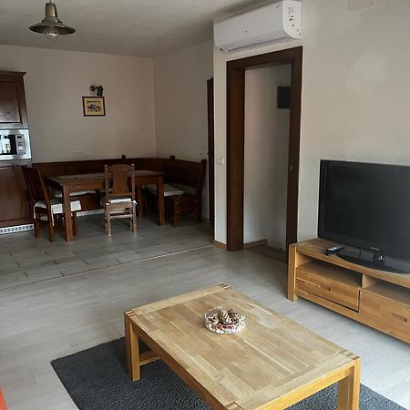 Cozy Apartment Brașov Exterior foto
