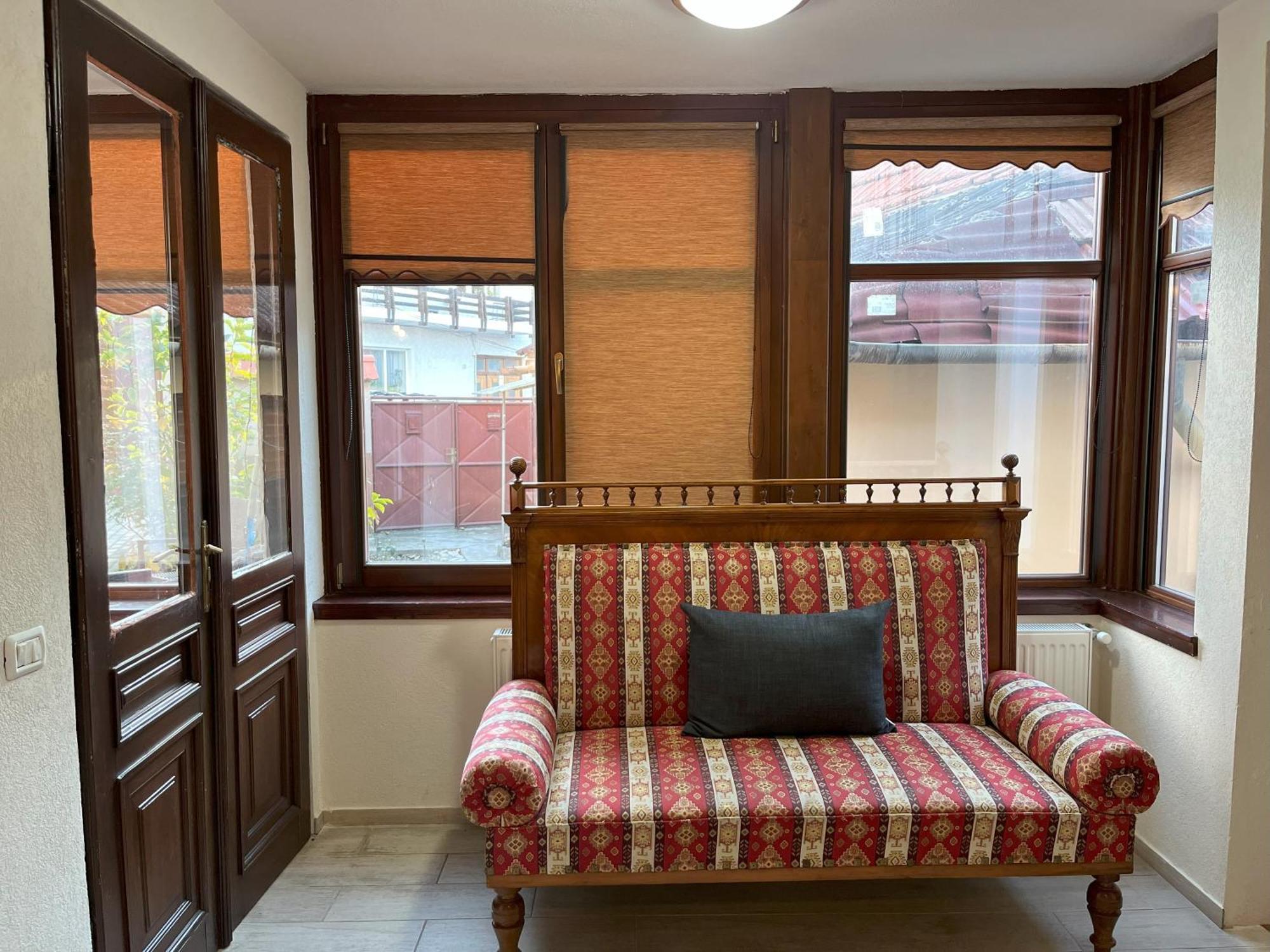 Cozy Apartment Brașov Exterior foto